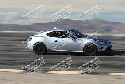 media/Jan-04-2026-SCCA SD (Sun) [[defc442887]]/3-Intermediate 2 group/Session 2 Bowl Speed Pans/